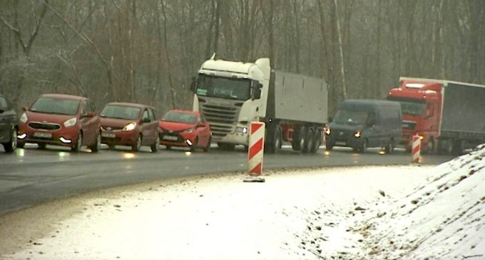 Nie chcą objazdu na 30 km. TVP3 Opole o przebudowie odcinka między Prudnikiem, a Nysą